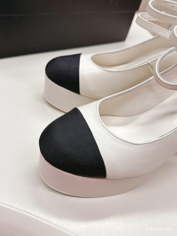 2025 Women Chanel White Black Leather Platform Mary Jane KFY00350