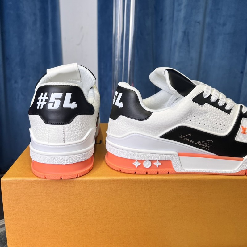 2025 Unisex Louis Vuitton White Black Leather Sneakers