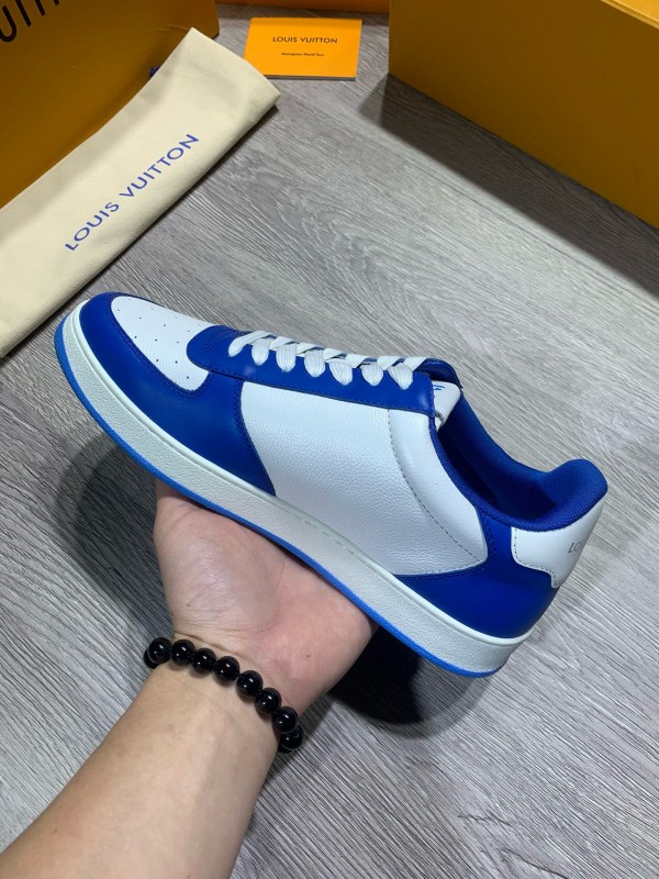 2024 Men Louis Vuitton Blue White Leather Sneakers MJ00380
