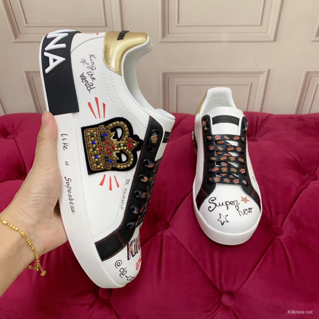 2025 Unisex Dolce & Gabbana White Black Gold Leather Sneakers Embroidered LY00340(F)/LY00360(M)