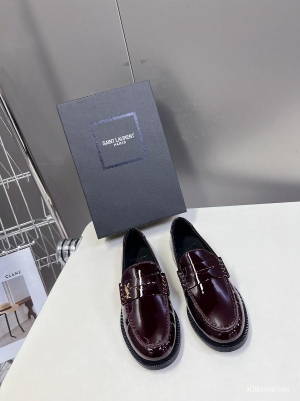 2025 Women Yves Saint Laurent Burgundy Leather Loafer KFY00350