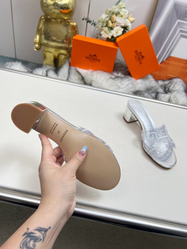 2025 Slippers Hermès Silver Leather Slippers MJ00180/215