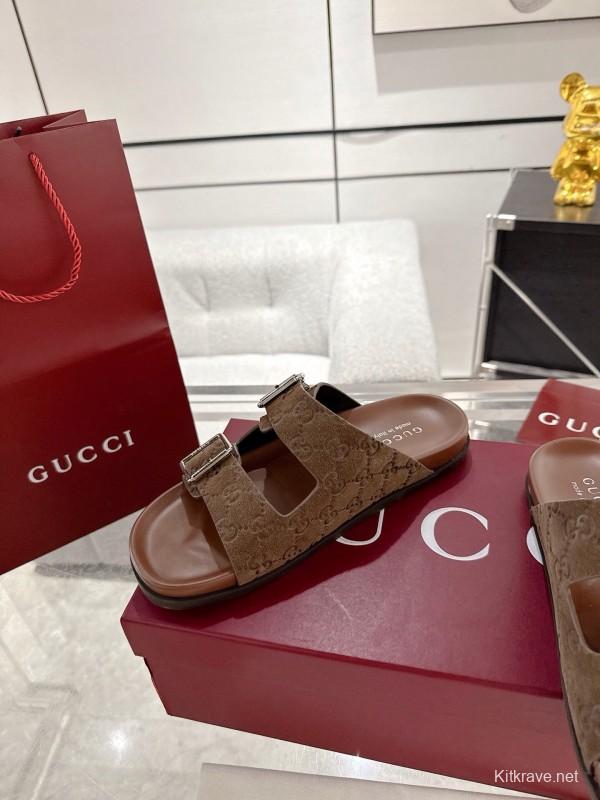 2025 Unisex Gucci Brown Leather Slippers Double G Embossed AS00240