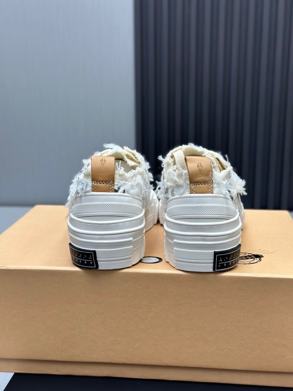 2025 Unisex XVESSEL White Canvas Plimsolls Vulcanized AS00260