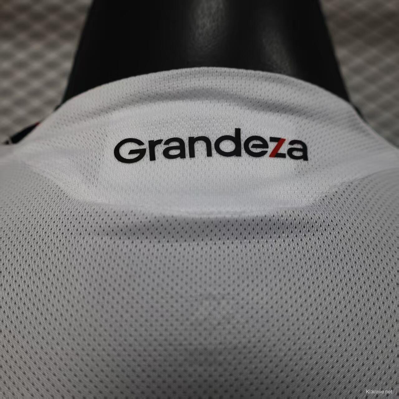 Player Version 25/26 River Plate Home Long Sleeve Jersey