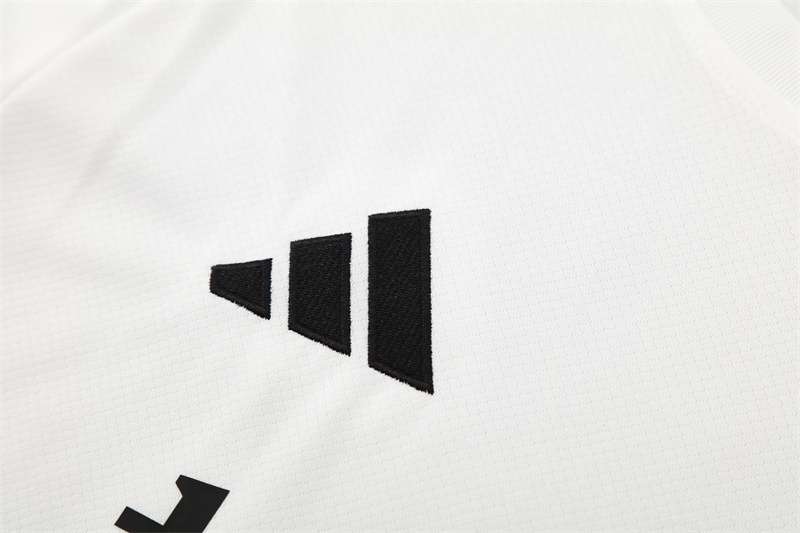 25/26 Manchester United White Purple Short Sleeve+Soccer Shorts