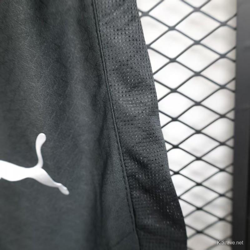 Player Version 25/26 Manchester United Black Shorts