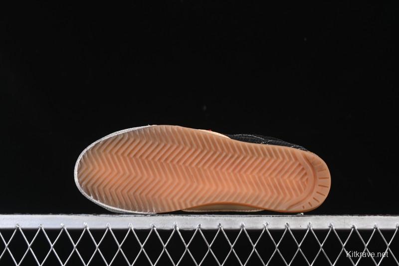 Golden Goose True Star Distressed Leather Sneakers - GGDB