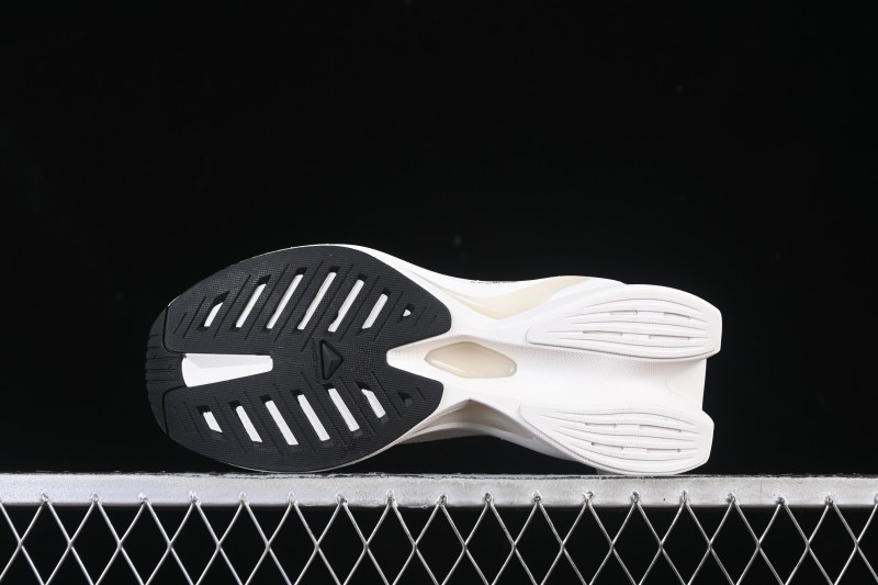 Maison Margiela MM6 x Salomon Spectur Low-Top Lace-Up Casual Lifestyle Shoes in White - AJE5