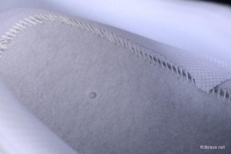 Nike Air Max 90 Retro Running Shoes with Air Cushion - CZ5594-100