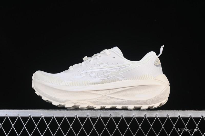 Asics Trabuco Max 4 Professional Running Shoes with Breathable Design - 1011B976-100