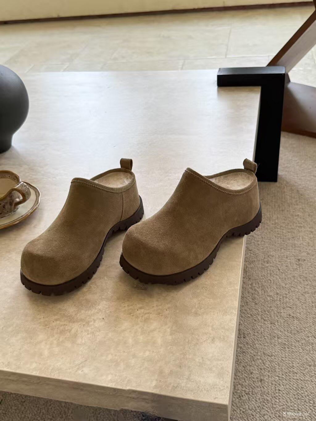 UGG Autumn Winter New Potato Wool Slippers with 5cm Inner Height - KFY00240