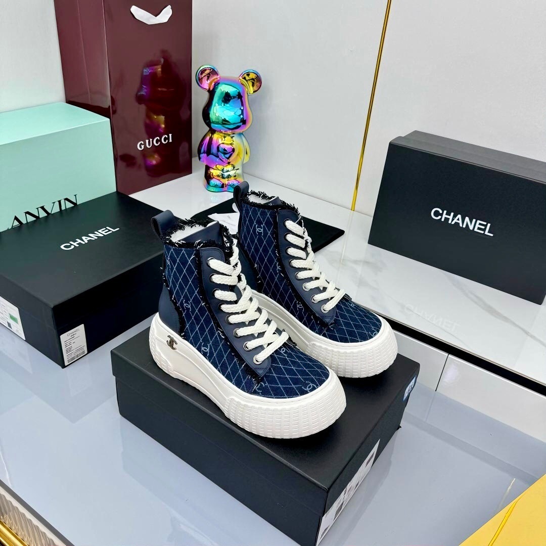 Chanel 2025/SS Short Boots Essential Autumn Winter Item - LY00380