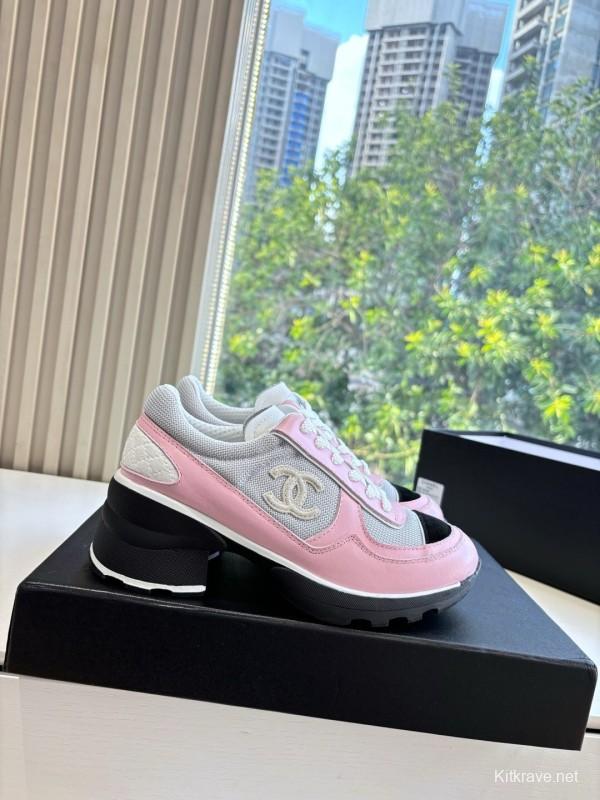 Chanel 2025/SS New Arrival High-Heel Two-Tone Casual Sneakers - KFY00320
