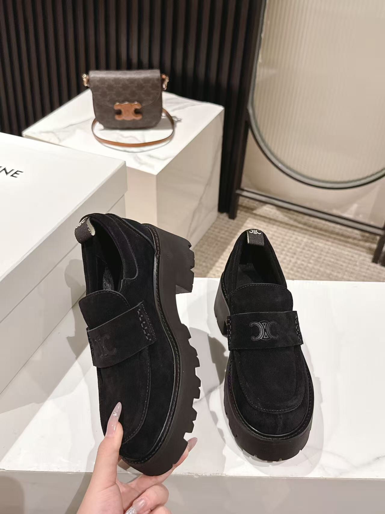 CELINE 2025/SS Fall Winter Latest Runway Lisa Same Style Platform Loafers - LY00300