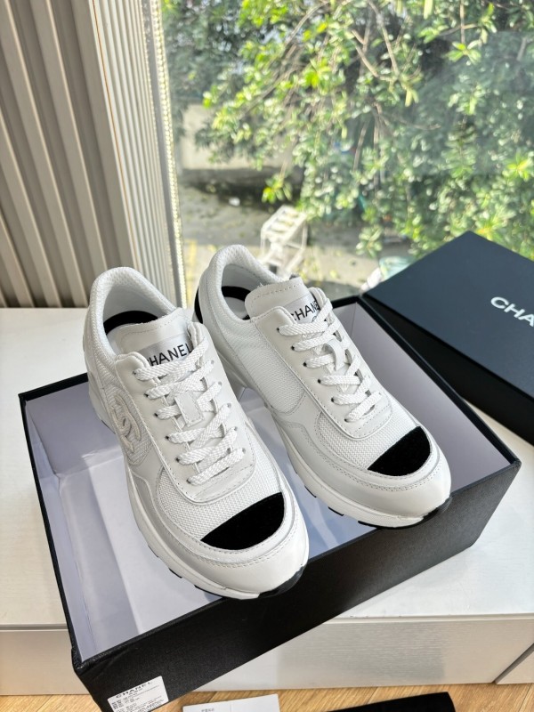 Chanel 2025 SS New Arrival High-Heel Two-Tone Casual Sneakers - KFY00320