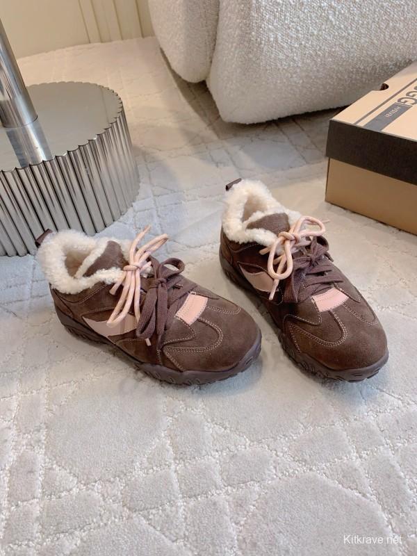 UGG 2025/SS New Wool Warm Platform Casual Shoes - AS00291