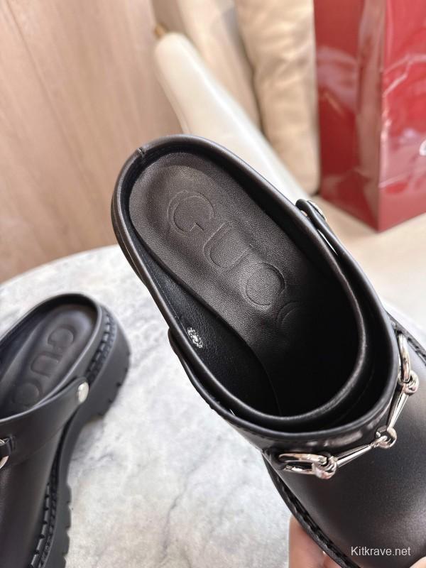 Gucci Women's Mule Shoes with Horsebit Detail - LY00300