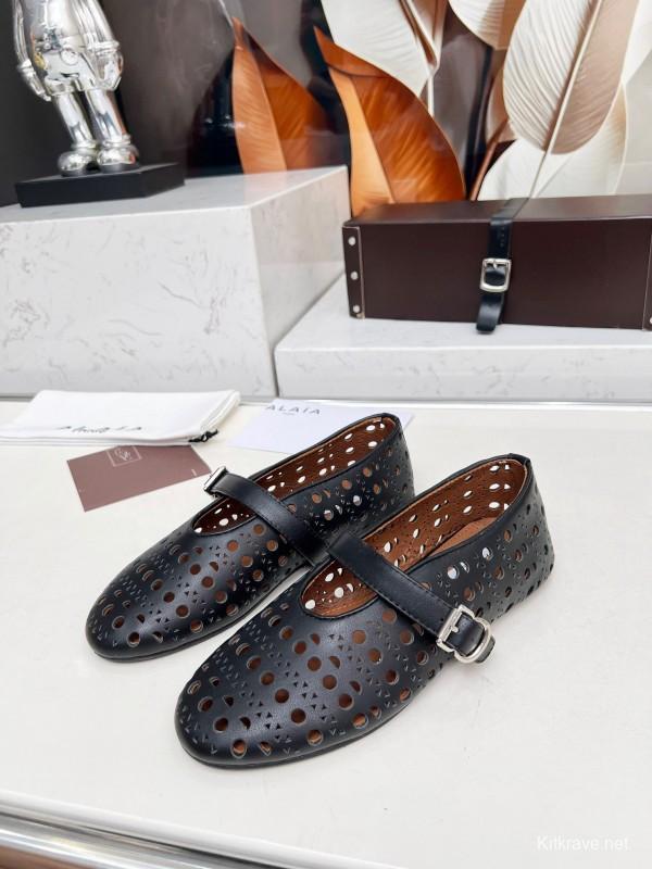 Alaia 2025/SS Perforated Ballet Flats - LY00320