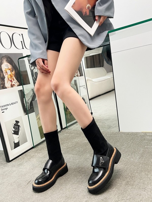 Prada Infinite Versatile Ankle Boots for Women - LY00300
