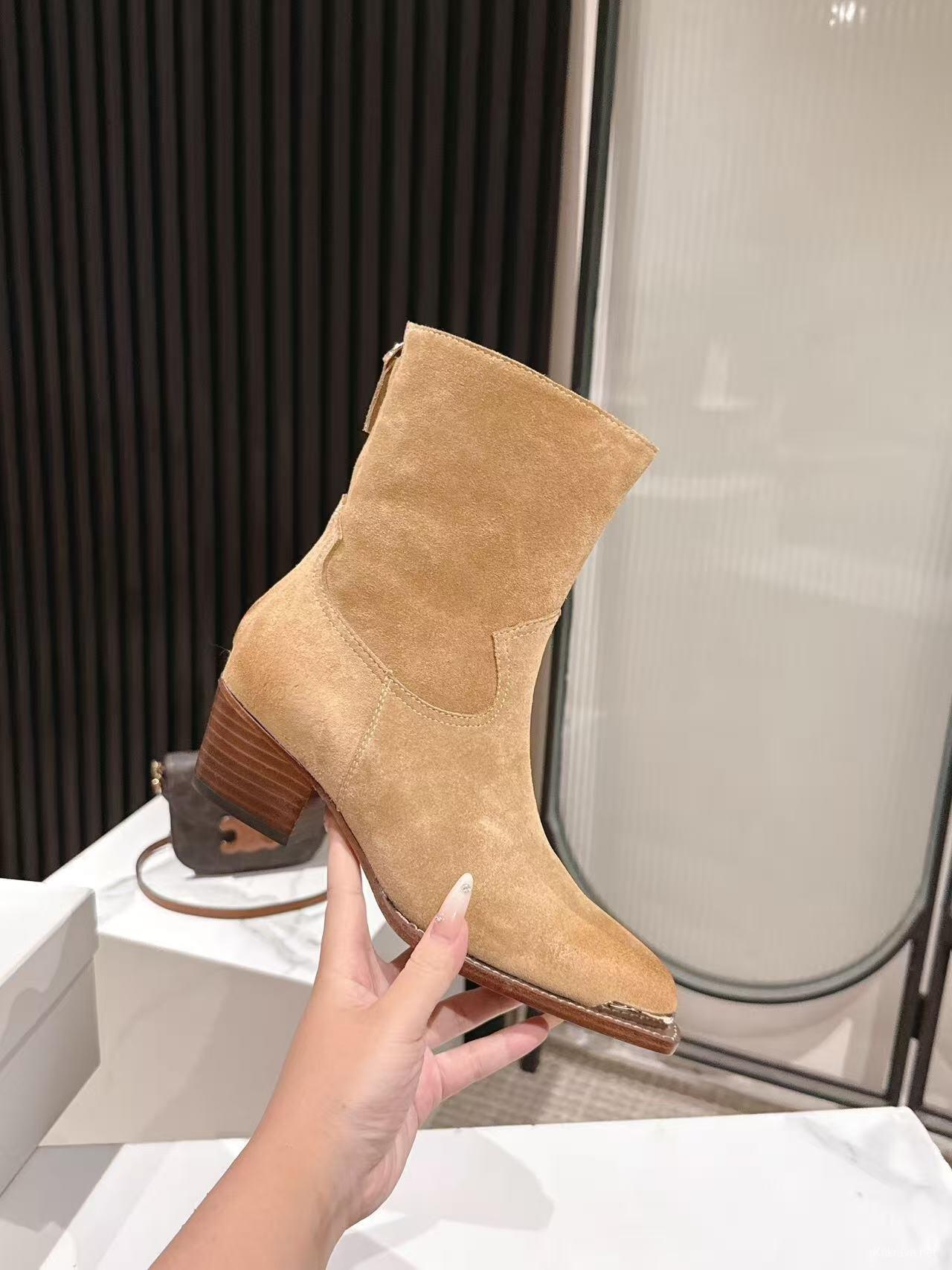 CELINE 2025/SS Fashion Boots Autumn Winter Latest Runway Collection - LY00410