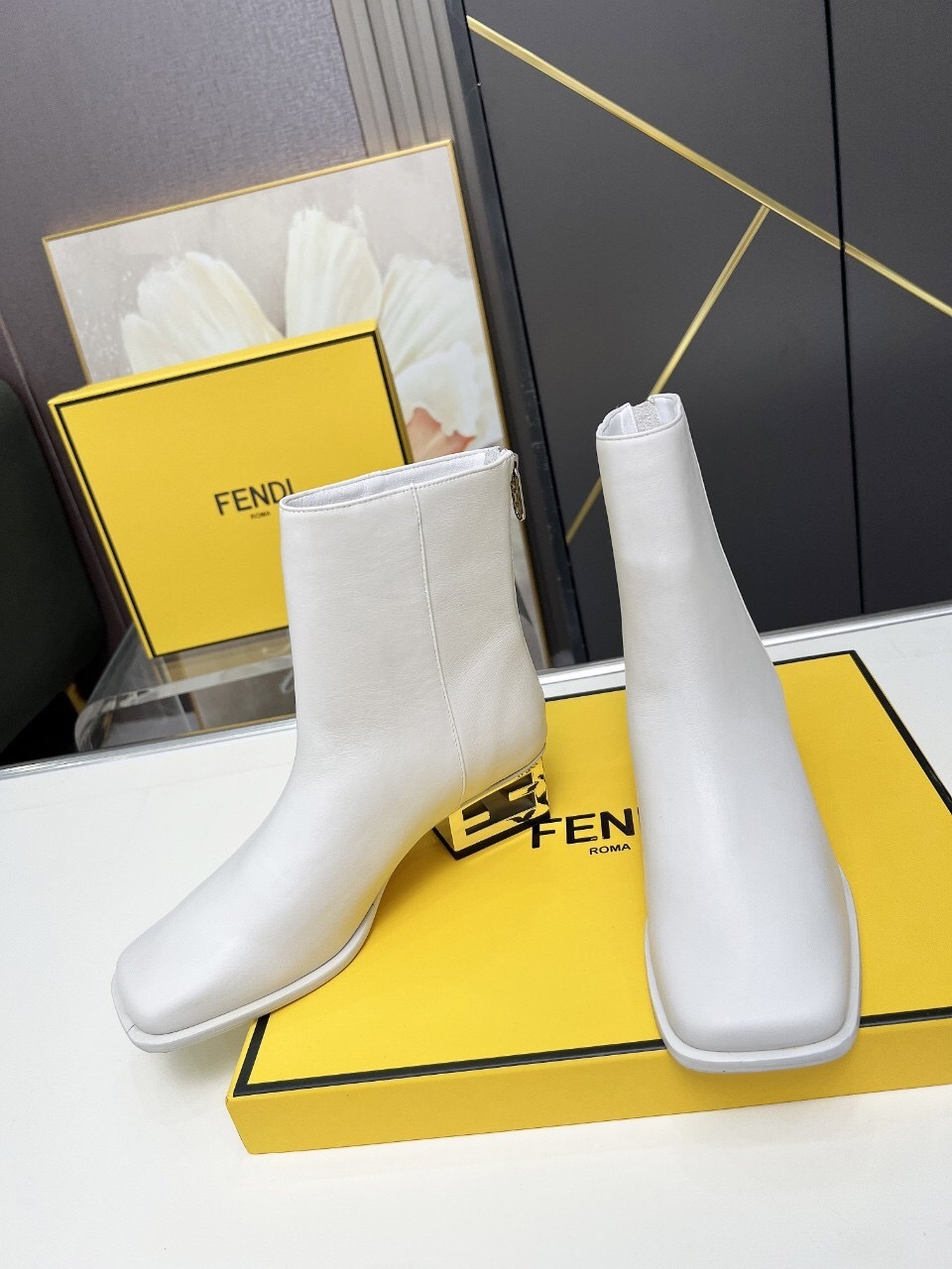 Fendi 2025 SS Ankle Boots - LY00370