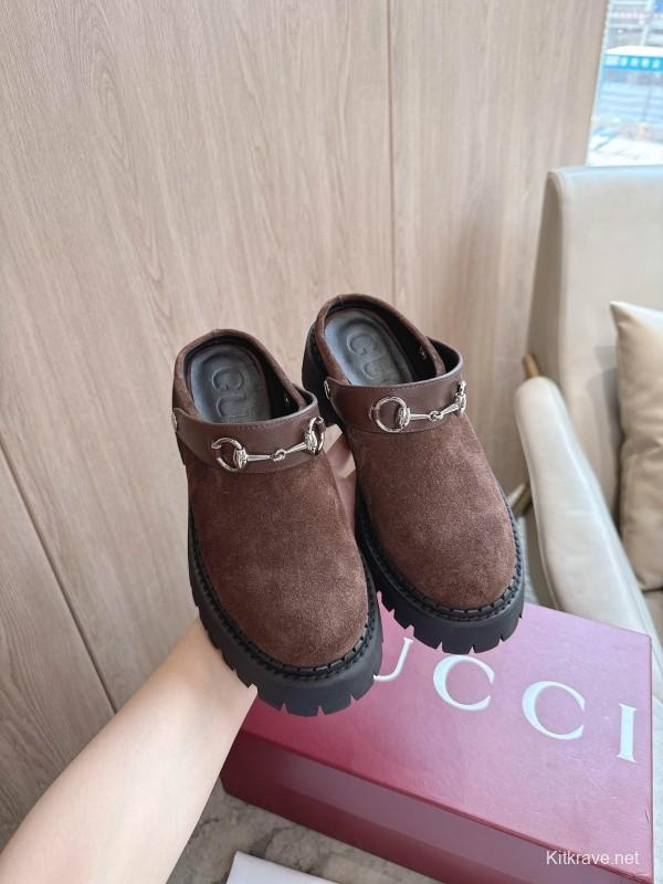 Gucci Women's Mule Shoes with Horsebit Detail - LY00300