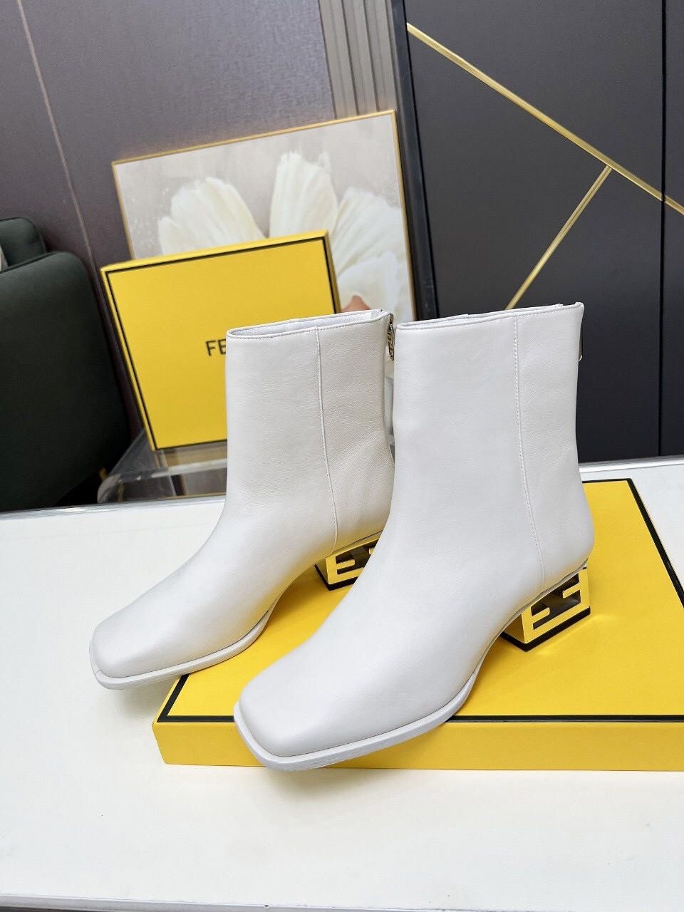 Fendi 2025 SS Ankle Boots - LY00370