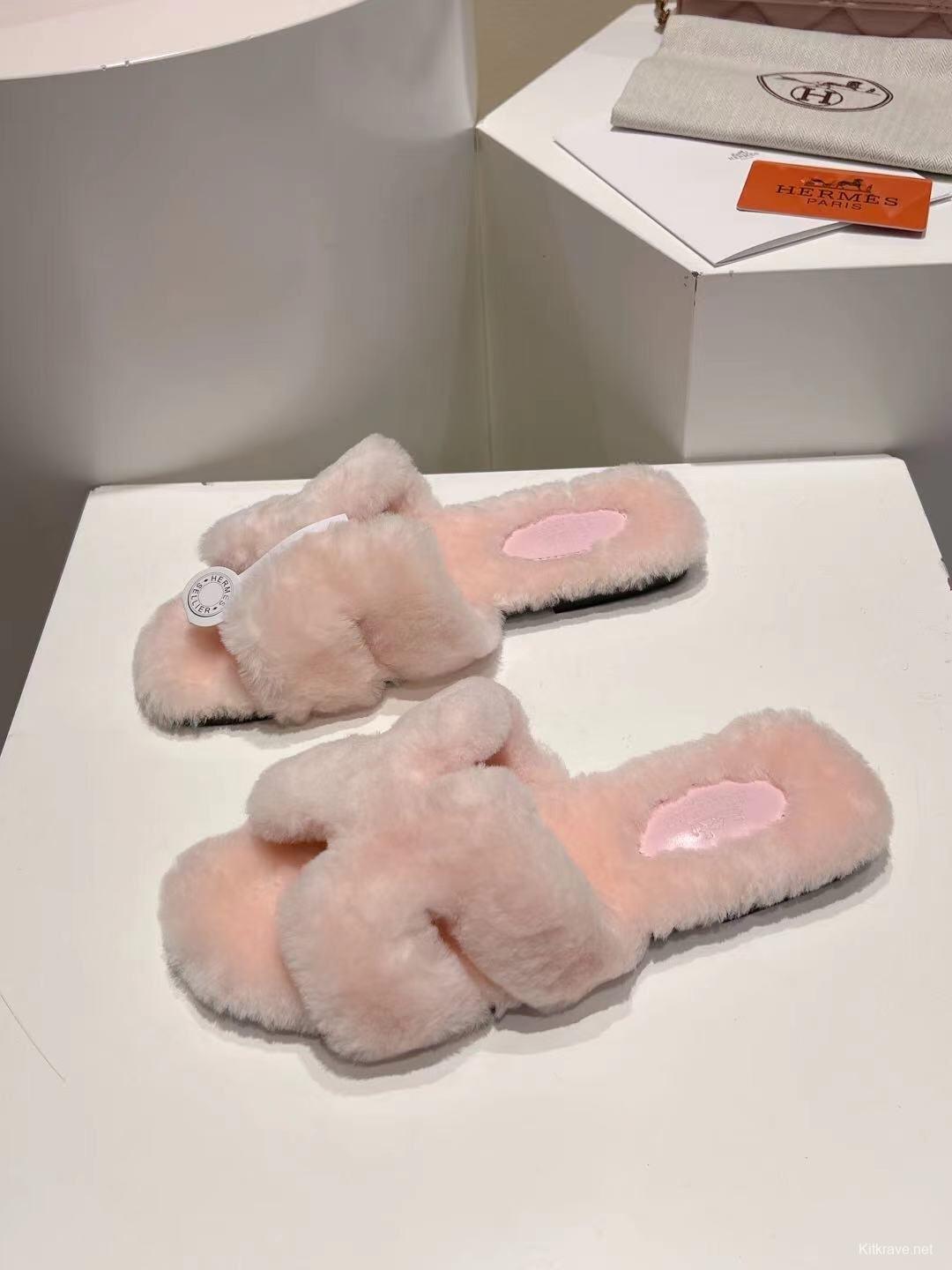 Hermès 2025 SS Love Slippers Flat Wool Slippers - LY00240
