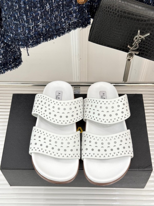 Alaia Spring Summer 2025 Laser-Cut Openwork Casual Sandals - KFY00260