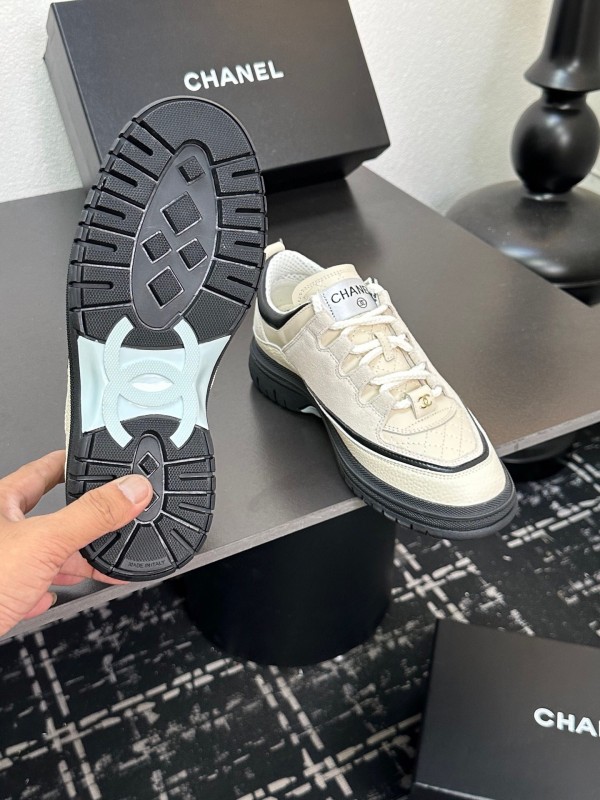 Chanel 2025 SS Milan Runway Chunky Sole Sneakers - LY00320