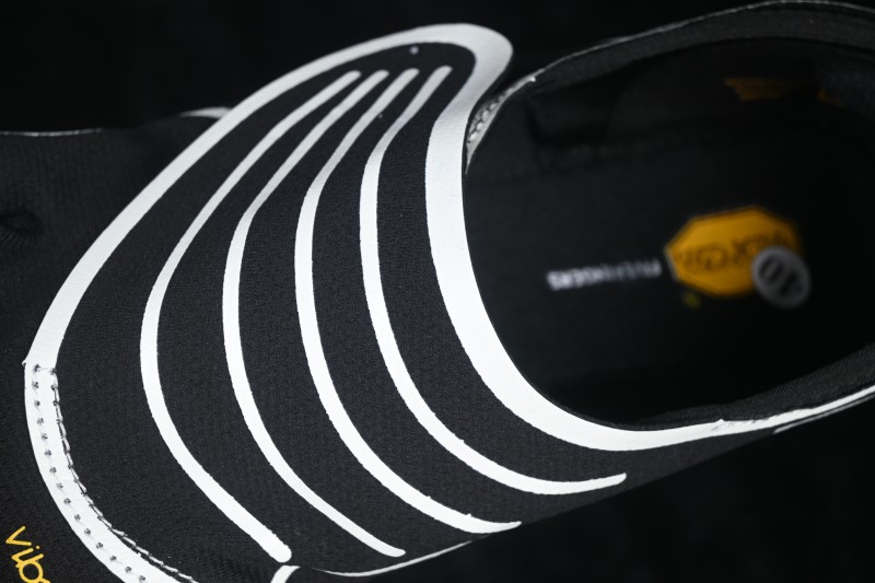 Vibram GroundSplay Barefoot Training Squat Support Quick-Dry Five-Toe Shoes - 26M8802 Black Ivory