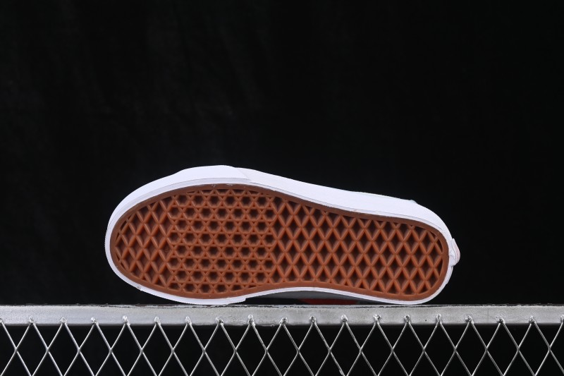 Vans Sk8-Low Retro Casual Low-Top Skateboarding Shoes with Vulcanized Sole - VN000CZU50K