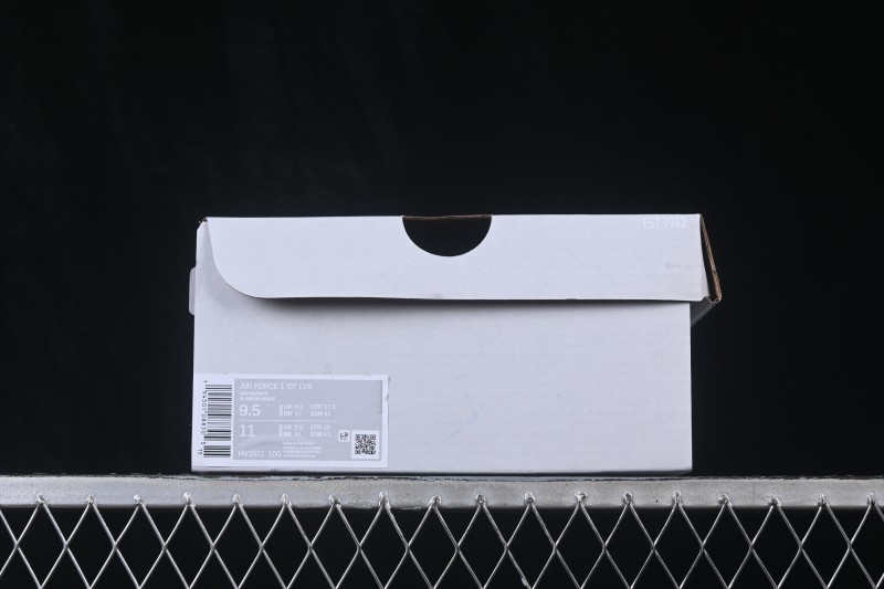 Nike Air Force 1 '07 Low Casual Sneakers with Full-Length Air Cushion - HV2511-100