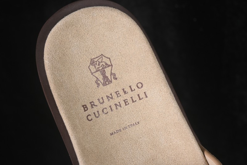 Brunello Cucinelli Suede Flat Slip-On Open-Toe Thong Sandals - MZUSOLY236CDK54 GREY