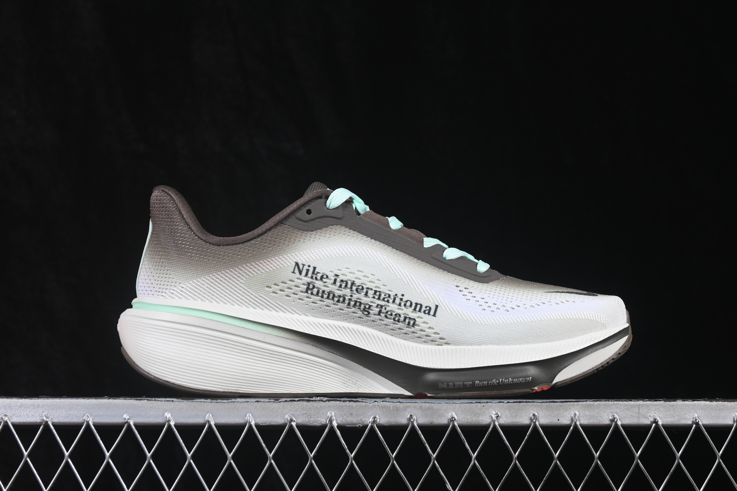 Nike Air Zoom Pegasus 42 Breathable Lightweight Durable Running Shoes - IW2349-001