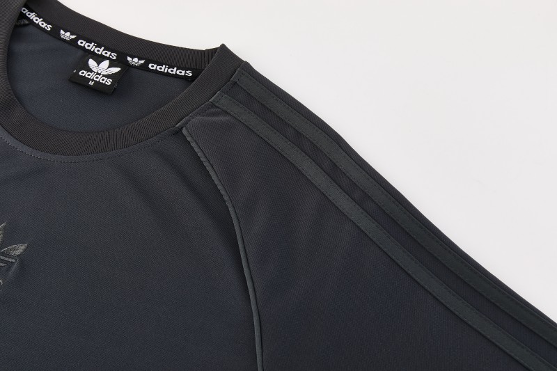 26/27 Adidas AD15 Dark Grey Short Sleeve+Soccer Shorts