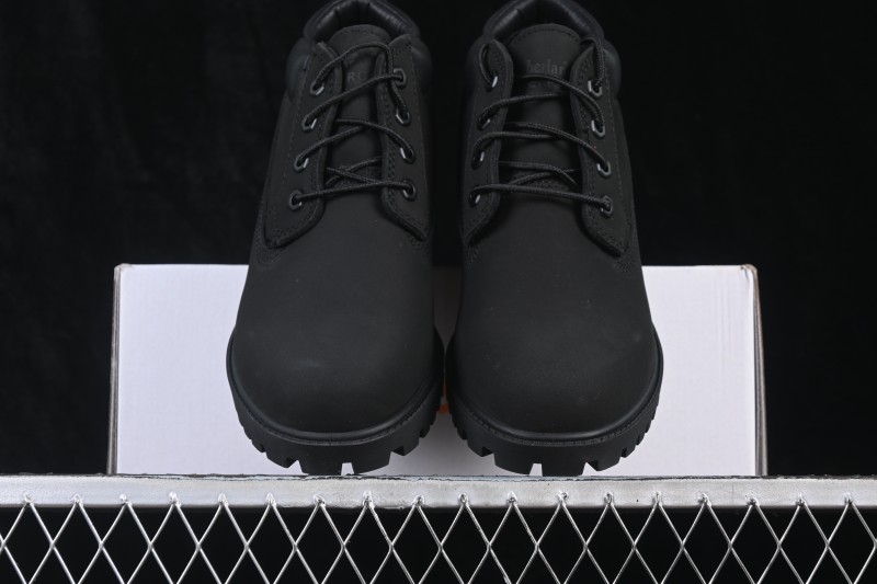 Timberland Classic Low-Top Black Waterproof Leather Shoes - 073537