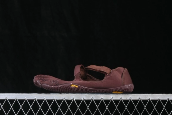 Vibram V-Soul Women's Barefoot Ballet Fitness Shoes for Gym Squat Support Quick-Dry - 26W7202 Brown