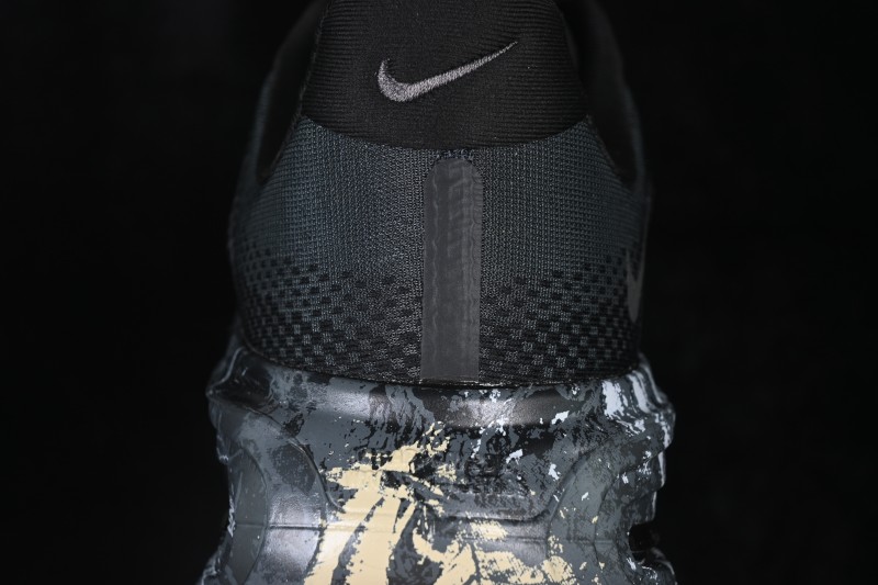Nike Air Zoom Vomero Premium Breathable Mesh Thick Sole Air Cushion Running Shoes - IO7325-001