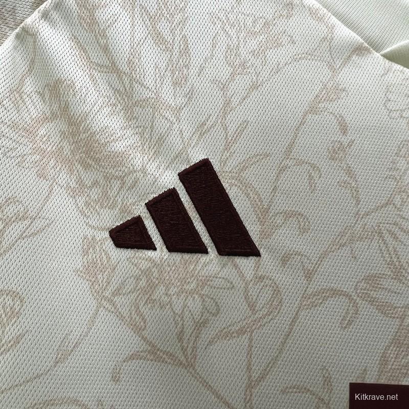 23/24 Bayern Munich Third Jersey