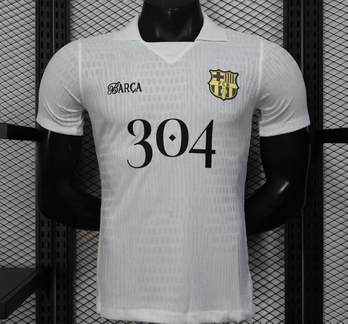 Player Version 25/26 FC Barcelona White Jersey With 304 Sponsor