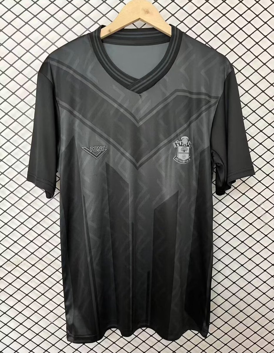 Retro 93/95 Southampton Black Special Jersey